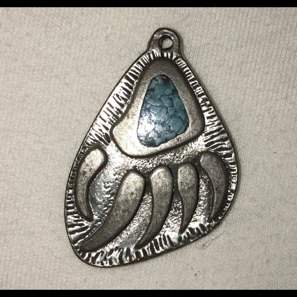 Pendant Turquoise Silver Bear Claw